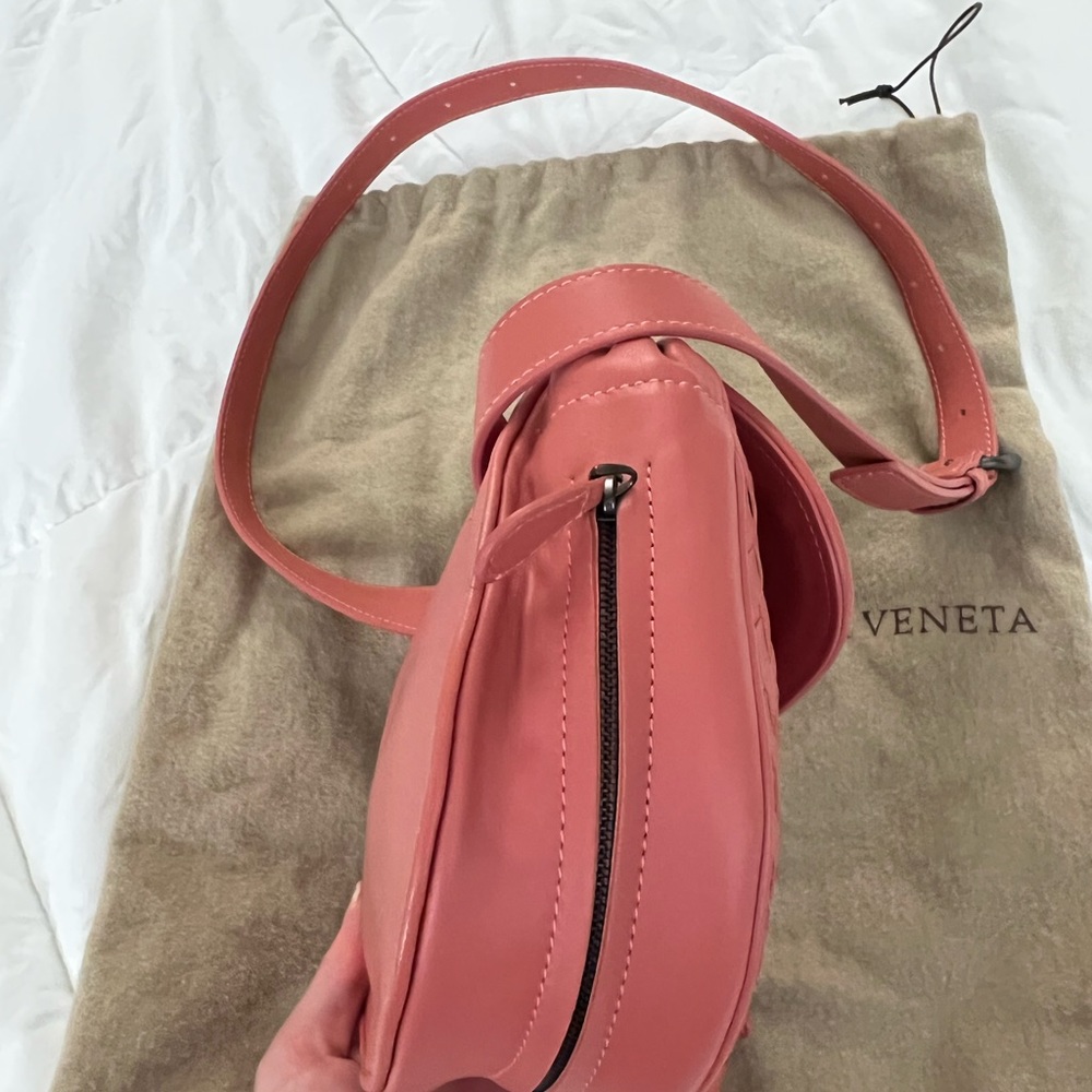 BOTTEGA VENETA WAIST BAG - Picture 10 of 10